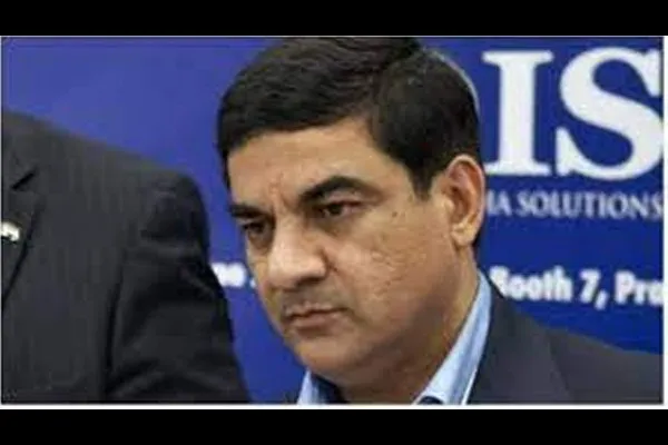 शस्त्र व्यापाऱयाला भारताच्या अधीन करण्याचा आदेश