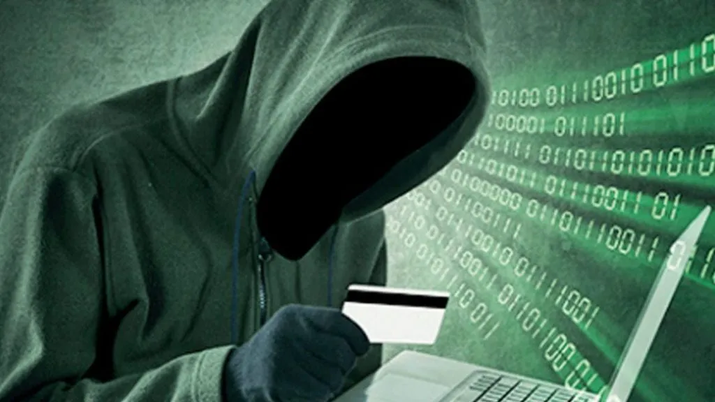 देवरुख येथील प्रौढाची ऑनलाइन फसवणूक