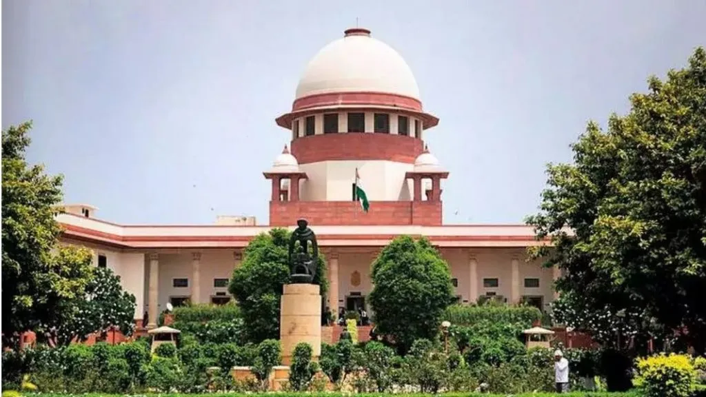 ९२ नगरपरिषदांच्या निवडणुकीचा मार्ग मोकळा होणार? सर्वोच्च न्यायालयात आज सुनावणी