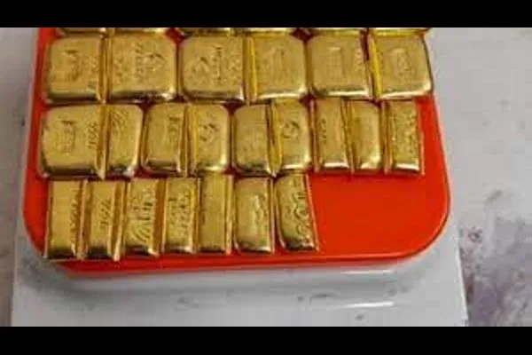 हैदराबाद विमानतळावर 1.37 कोटींचे सोने जप्त
