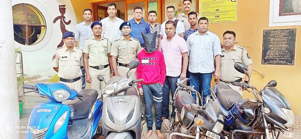 दुचाकी चोरीप्रकरणी दोघांना अटक