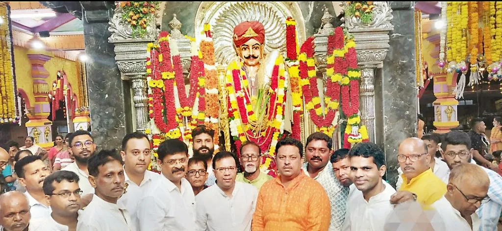 राणे कुटुंबिय बोडगेश्वराला सोन्याची मशाल अर्पण करणार