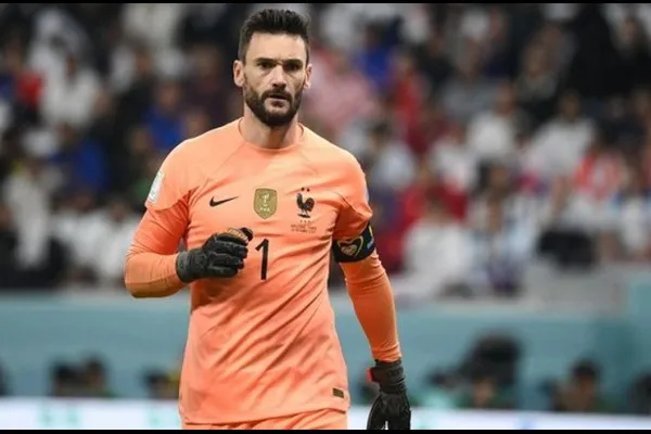 फ्रान्सचा कर्णधार हय़ुगो लॉरीस निवृत्त