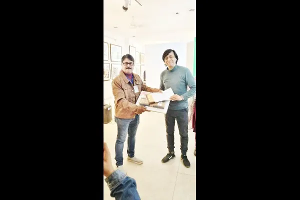 कालिदास सातार्डेकर यांना एन प्लेन एअर स्पर्धेत पुरस्कार