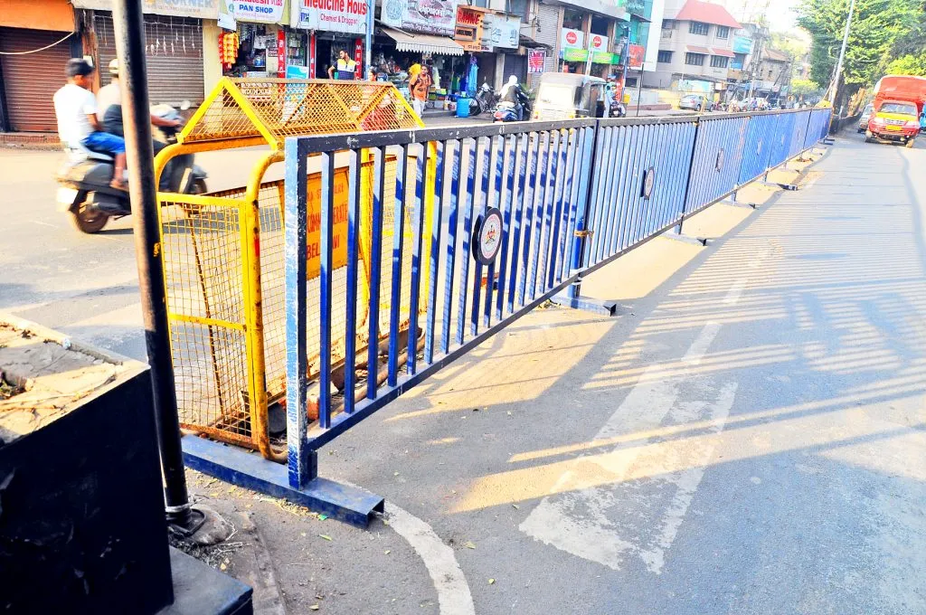 बॅरिकेड्स हटावसाठी आज रास्तारोको आंदोलन