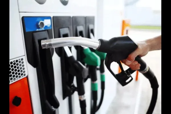 स्वस्त इंधन पर्यायांवर कंपन्यांचे लक्ष