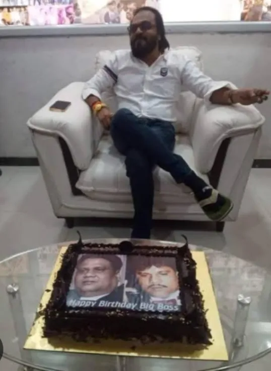 चेंबूरमध्ये छोटा राजनचा वाढदिवस साजरा; ठाकरे गटाच्या पदाधिकाऱ्याचा प्रताप