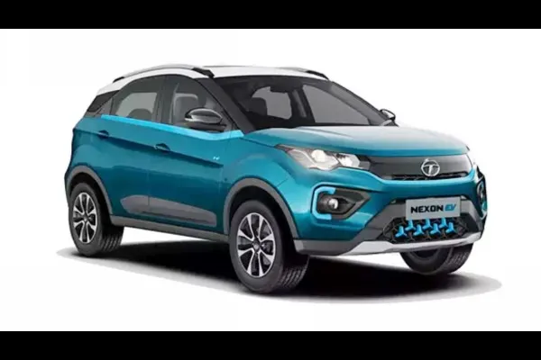 टाटाने नेक्सॉन ईव्हीची किंमत घटवली