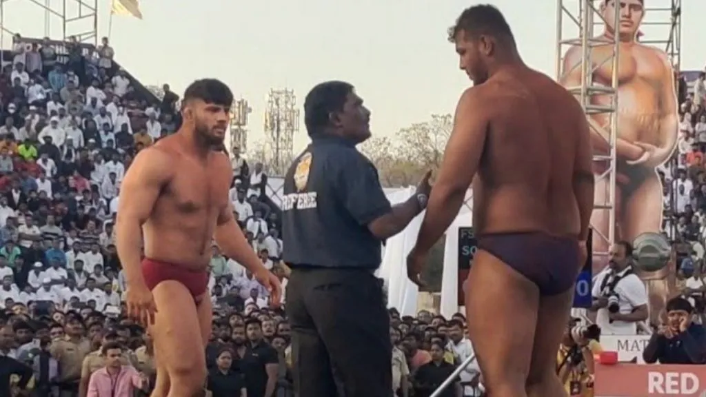 ‘महाराष्ट्र केसरी’ स्पर्धेतील पंचांना धमकीचा फाेन