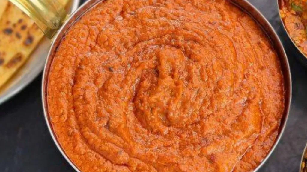 कोणत्याही भाजीसाठी अशी करा परफेक्ट ग्रेव्ही