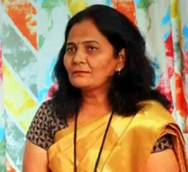 फसवणूकप्रकरणी परीक्षा परिषदेच्या आयुक्तांसह भावावर गुन्हा दाखल