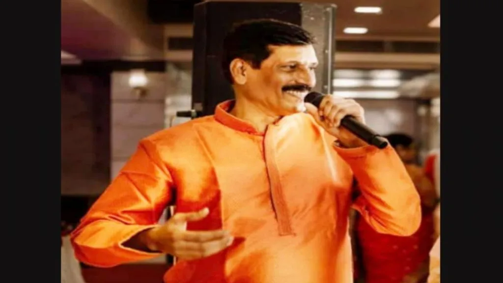 डेगवेतील प्रा. किशोर देसाई यांना मुंबई विद्यापीठातर्फे डॉक्टरेट पदवी प्रदान