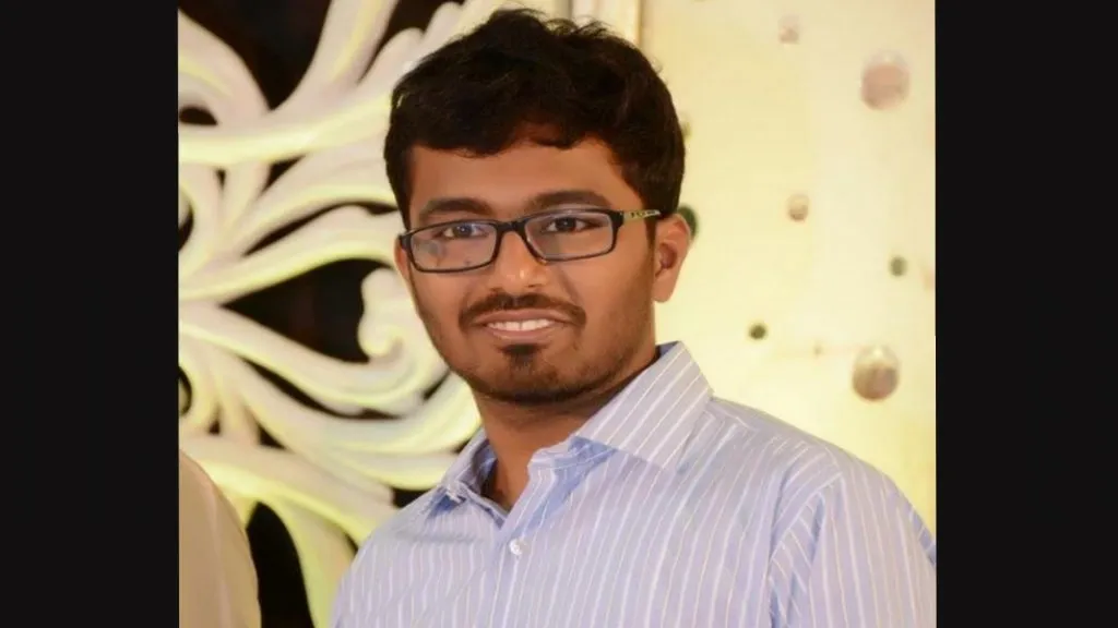 मालवण तालुक्यातील रस्ते युवासेनेच्या आंदोलनामुळे पूर्ववत – अमित भोगले