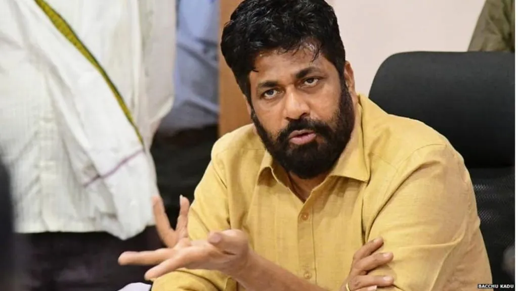 मविआतील १०-१५ आमदार भाजप-शिंदे गटात प्रवेश करणार; बच्चू कडू