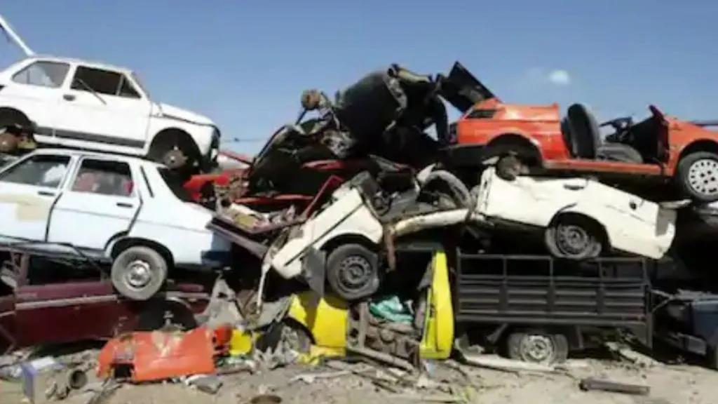 कोल्हापूर जिल्ह्यातील 369 शासकीय वाहने स्क्रॅपमध्ये!