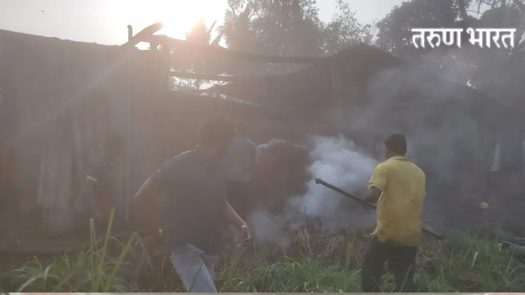 राशिवडे येथे घराला आग; प्रापंचिक साहित्य जळून खाक