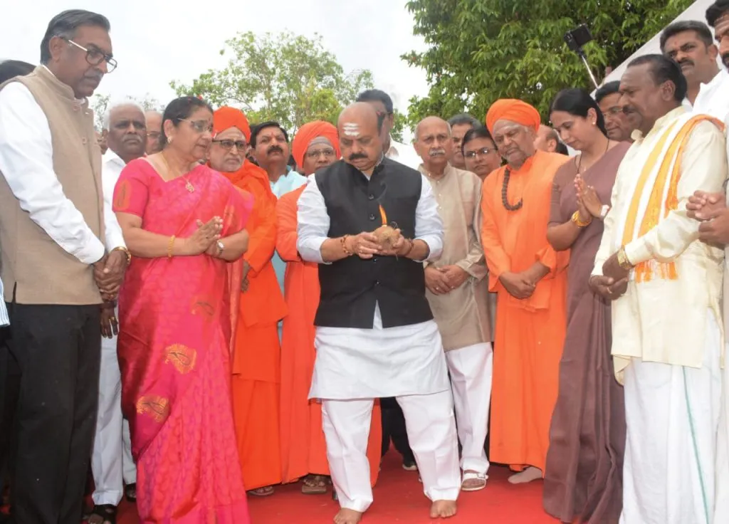 समाजाला बसवेश्वरांचे विचार आजही चिंतनशील