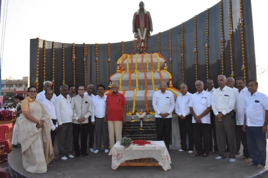 कोमलण्णा दोड्डाणावर यांचे शैक्षणिक कार्य अविस्मरणीय