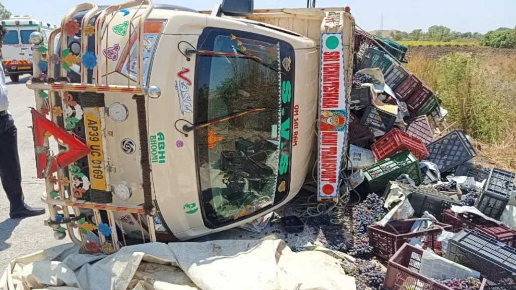 गुहागर-विजापूर राज्यमार्गावर योगेवाडीजवळ भीषण अपघात; एक जण जागीच ठार