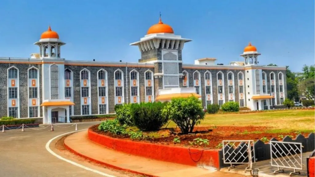 सर्वोच्च सभागृहात सातत्याने होतोय नियम भंग