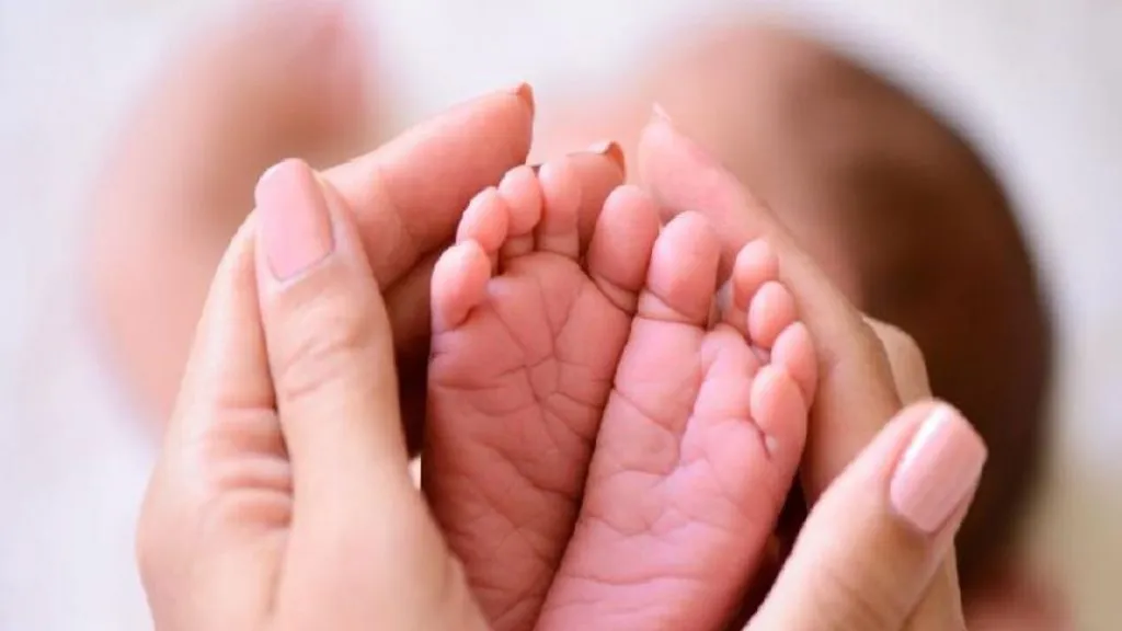 डिलिव्हरी ‘सीपीआर’मध्ये, बाळ ‘प्रायव्हेट’मध्ये..!