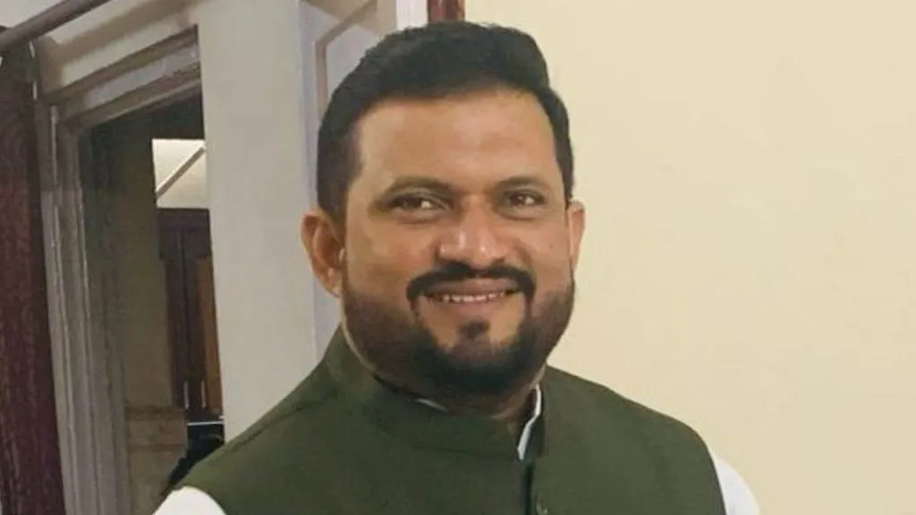 राष्ट्रवादीच्या निलंबीत नेत्याला पुन्हा खासदारकी बहाल