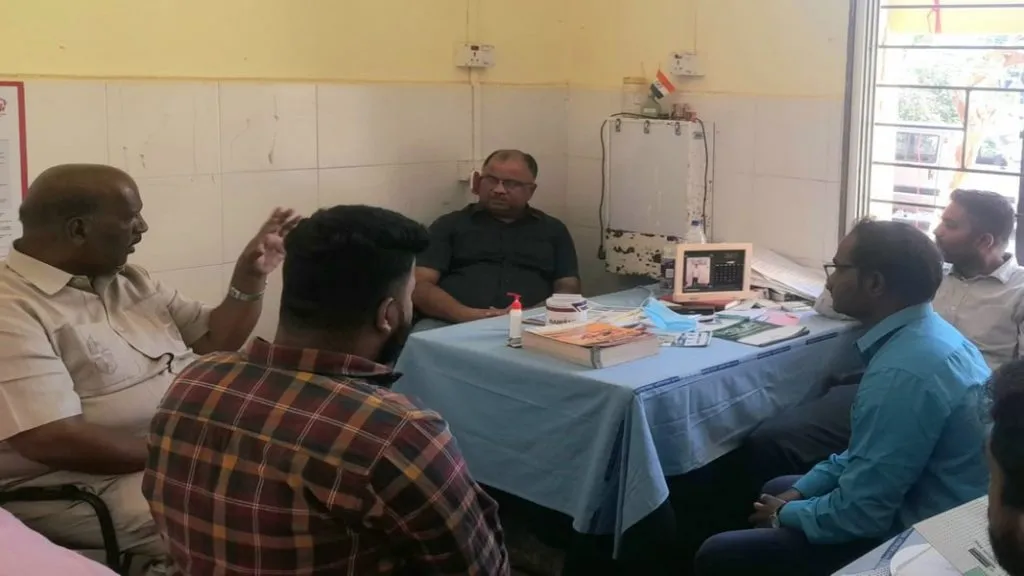 शिक्षणमंत्री दीपक केसरकर यांच्या प्रयत्नाने सावंतवाडी उपजिल्हा रुग्णालयामध्ये औषधे दाखल !