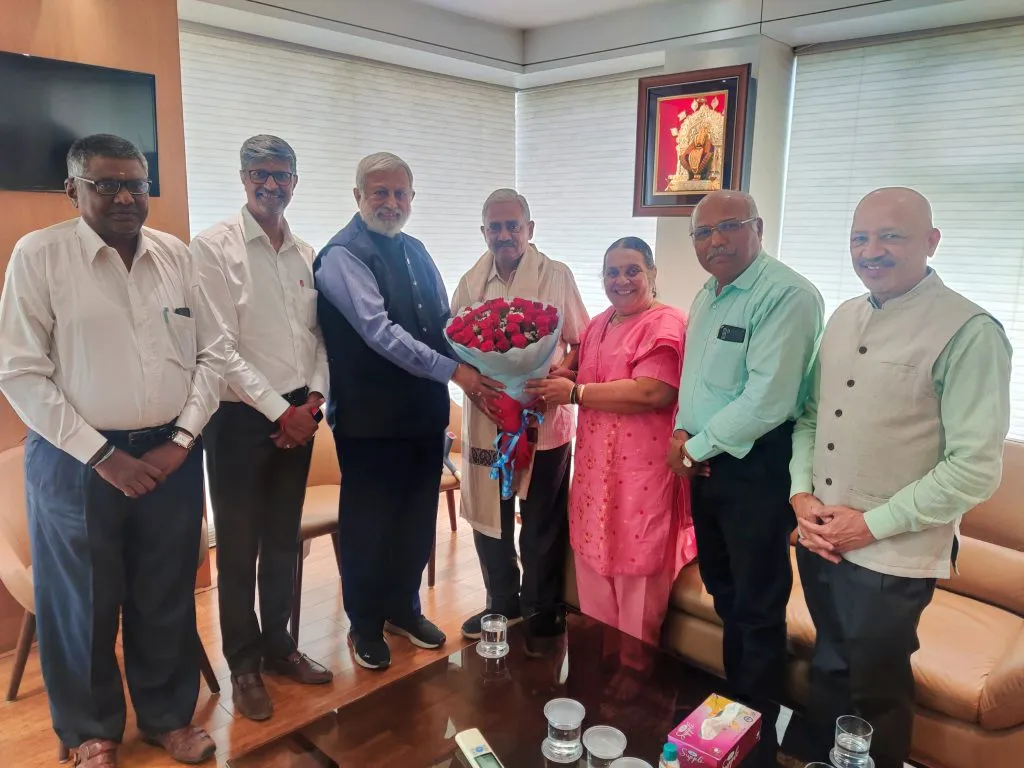 सहकार भारतीच्या उदय जोशी यांची ‘लोकमान्य कार्यालया’स भेट