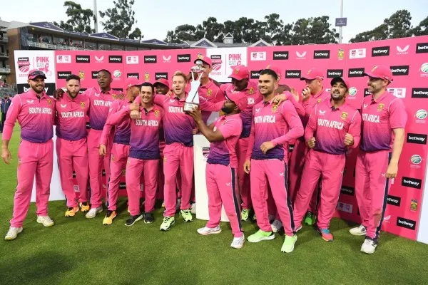 द. आफ्रिकेचा नेदरलँड्सवर मालिका विजय