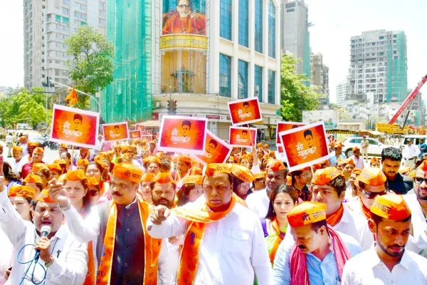 यात्रांचा हंगाम