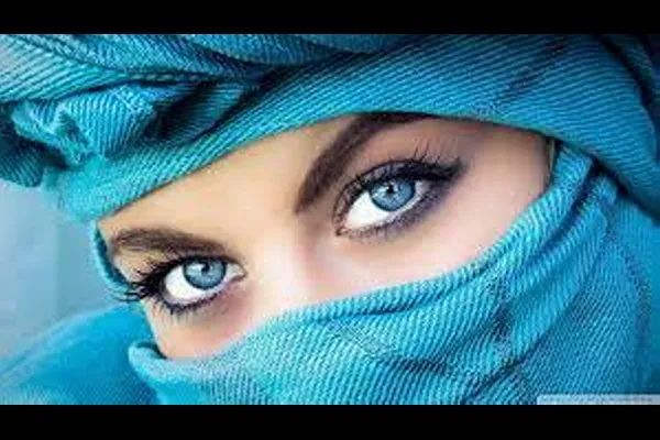 सर्व निळे डोळेवाले नातेवाईक ?