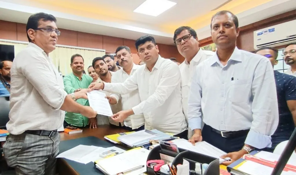 सरकारी खात्यांची पाणी माफियांशी मिलीभगत