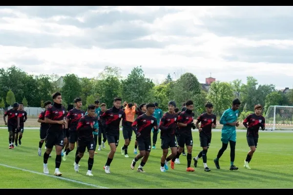 Karnataka : सिद्धरामय्यांनी घेतली मुख्यमंत्रीपदाची शपथ, डी.के. शिवकुमार उपमुख्यमंत्रीपदी विराजमान