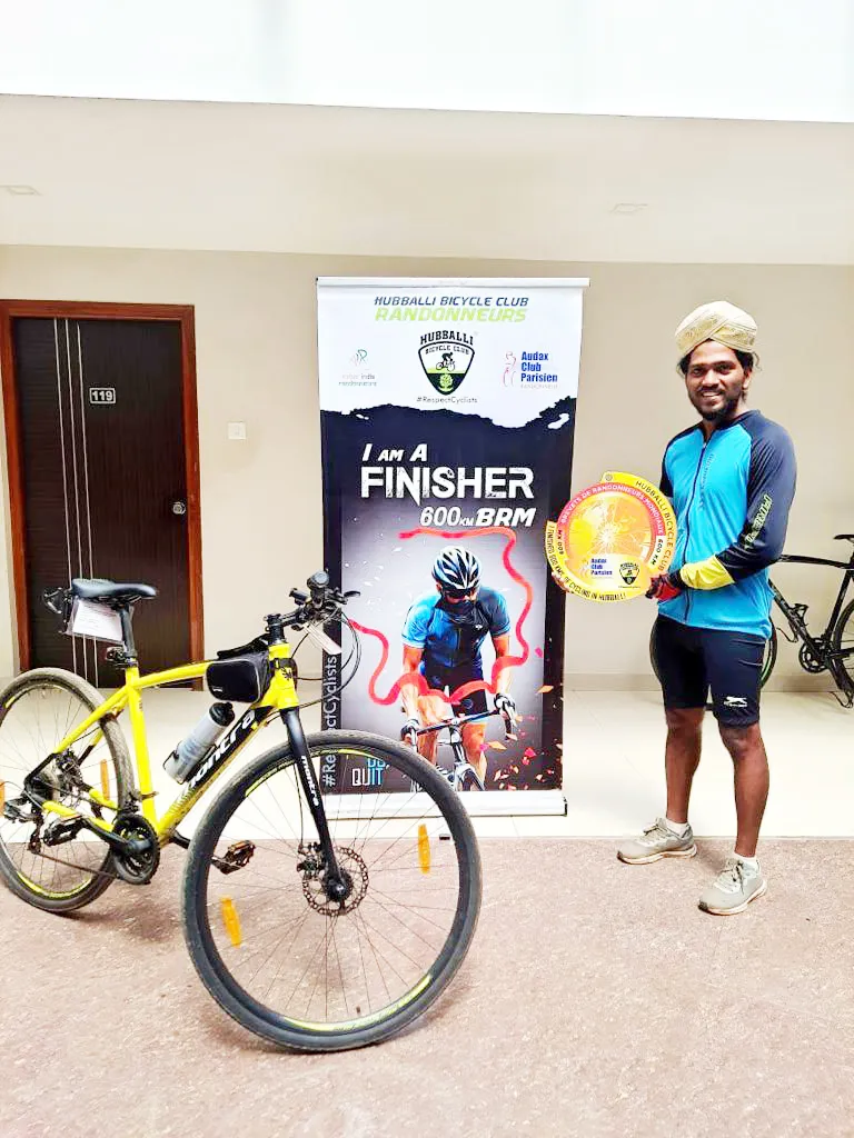 सायकलिंग स्पर्धेत रोहन देसाईची चमक