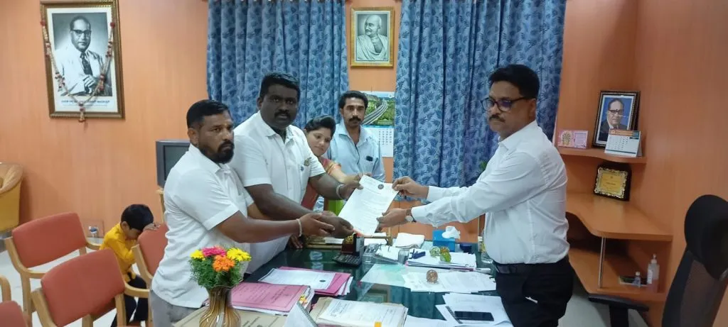 शहर स्वच्छतेचे कंत्राट दुसऱ्या कंपनीला द्या