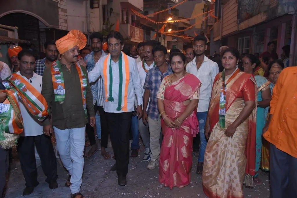 कामत गल्ली-समर्थनगर परिसरात राजू सेठ यांची प्रचारात आघाडी