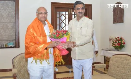 पालकमंत्री शंभूराज देसाई यांनी घेतली राज्यपाल रमेश बैस यांची भेट