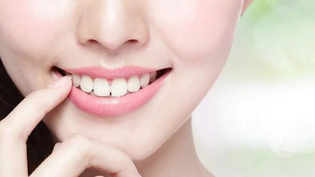 उन्हाळ्यात अशी घ्या दातांची काळजी, जाणून घ्या टिप्स