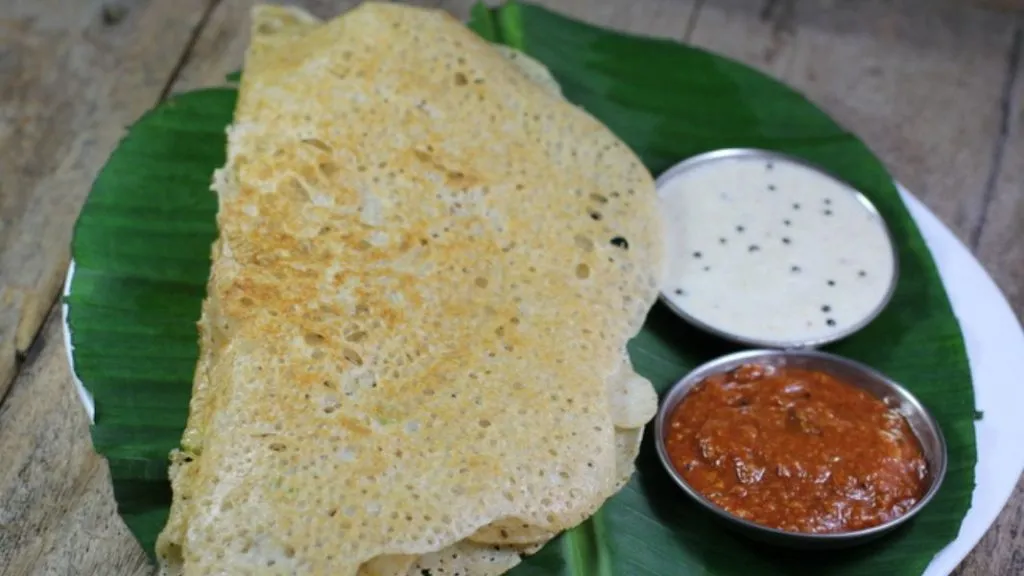 हेल्दी डायटसाठी झटपट बनवा ओट्स डोसा