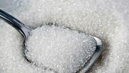 साखर कमी करण्यासाठी Artificial Sweeteners घेताय? WHO ने दिला इशारा