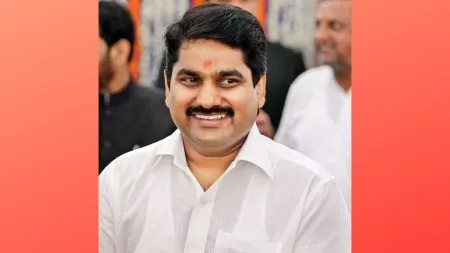 कळंबा ग्रामपंचायतीत लवकरच सत्तांतर? सतेज पाटील गटात चढाओढ