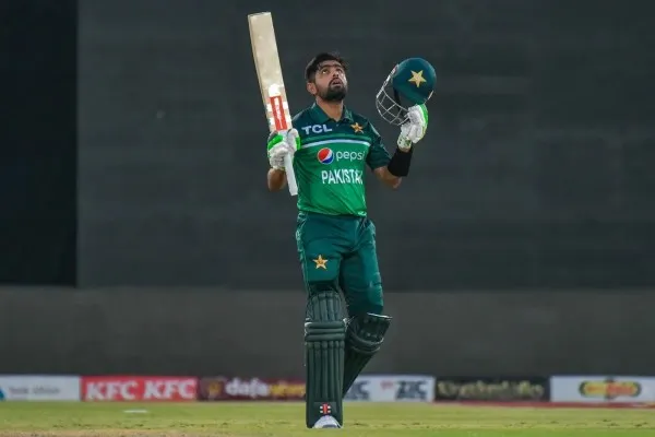 चौथ्या वनडेतही पाकिस्तानची बाजी