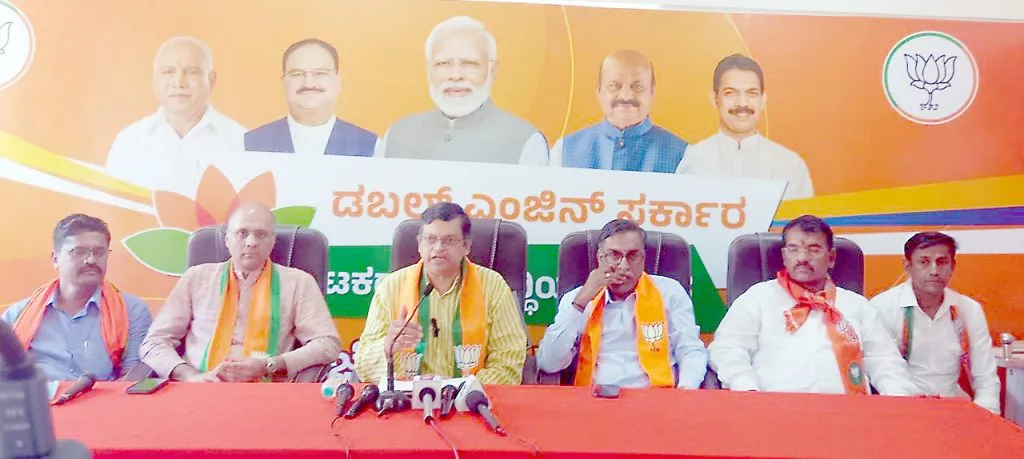 अर्थव्यवस्था वृद्धीसाठी भाजपला आणखी एक संधी द्या