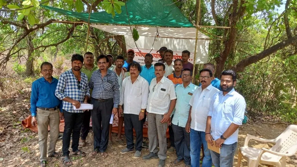 माडखोल ग्रामस्थांचे चौथ्या दिवशी उपोषण स्थगित