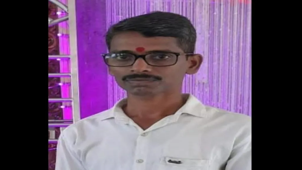 डेगवे-मिरेखणवाडी ,मोयझरवाडी रस्ता ग्रामीण विकास योजनेतून मंजूर ; ग्रामस्थात समाधान..!