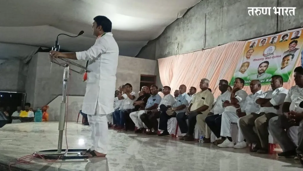 सरकार काँग्रेसचे, मंत्री गणेश हुक्केरी’