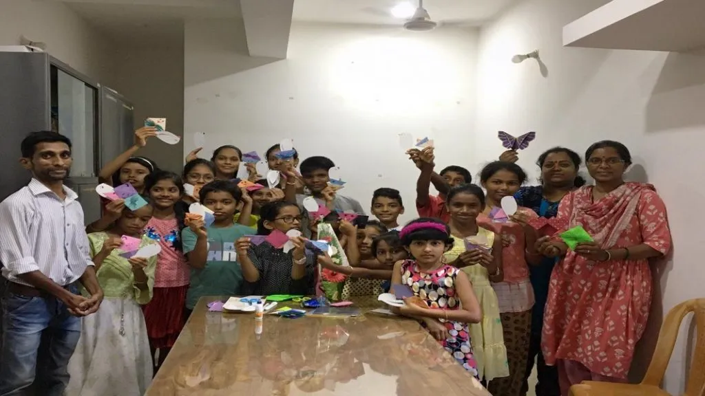 श्री शिवाजी वाचन मंदिर मालवण येथे बुकमार्क कार्यशाळा संपन्न