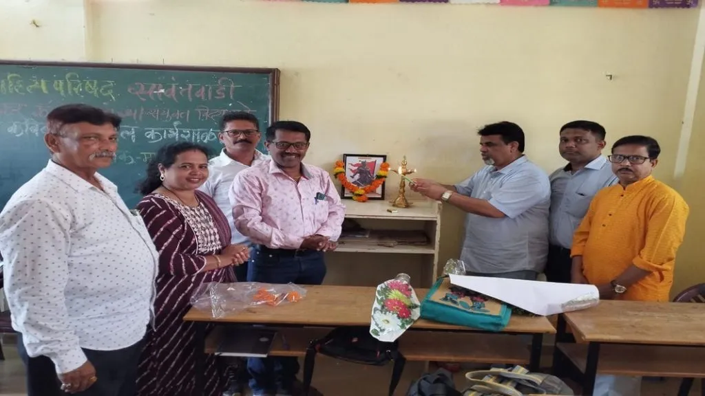 सावंतवाडीत कोमसापच्या वतीने धर्मवीर छ.संभाजी महाराजांची जयंती !