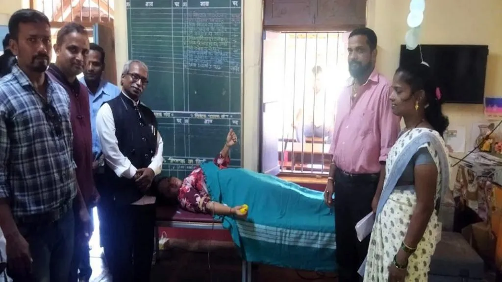 पाडलोस गाव व्हॉट्सअँप ग्रुपचे कार्य आदर्शवत