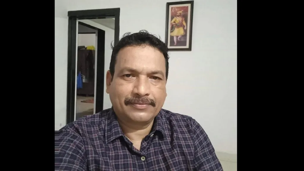 सातार्डा मार्गे गोव्यात होणाऱ्या विनापरवाना वाळू वाहतुकीवर कारवाई करा-राजन मुळीक